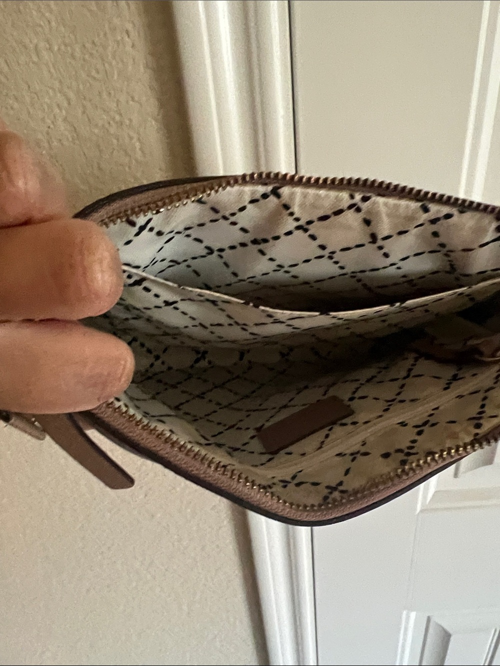 kate spade taupe brown leather crossbody - Picture 3 of 3